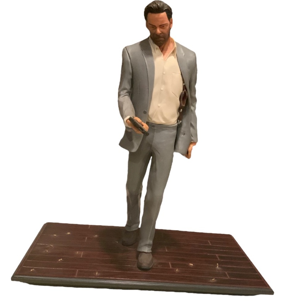 Max Payne 3 Special Edition Sony PlayStation 3 Action Figure 10” 2012